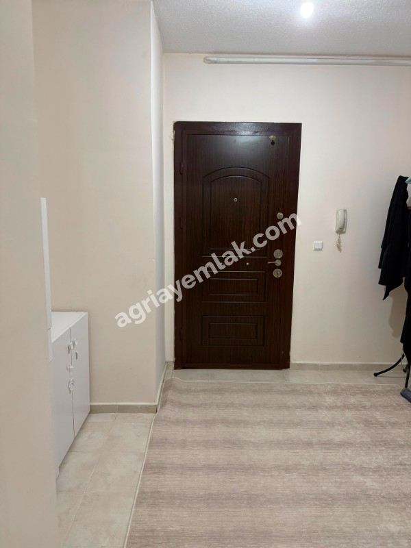 FIRAT MAHALLESİ. 10 KATLI TOKİLER 3+1 KİRALIK DAİRE