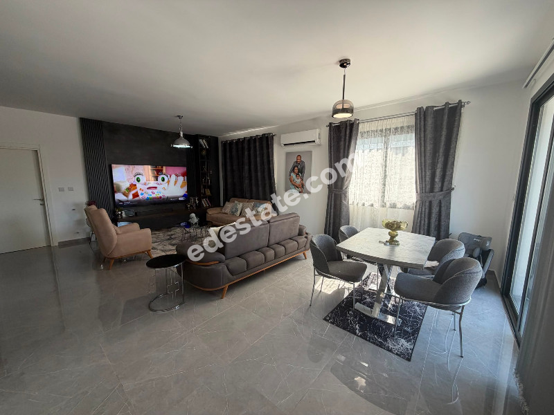 Lefkoşa Demirhan Bölgesinde SATILIK 3+1 VİLLA