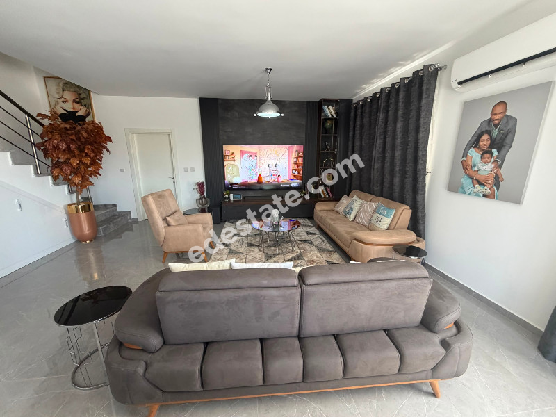Lefkoşa Demirhan Bölgesinde SATILIK 3+1 VİLLA