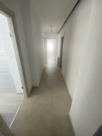 GÜVENAY - ÇORUM GÜLABİBEY MAHALLESI KAPAKLI'DA  2+1 SATILIK DAİRE