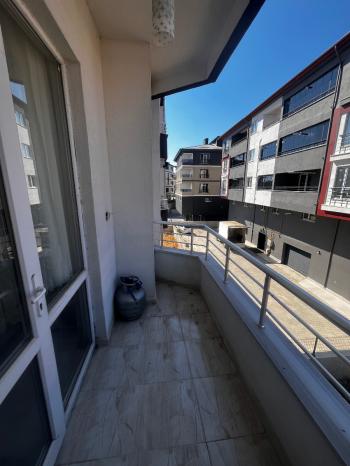 ÜNİVERSİTE BÖLGESİNDE KİRALIK 1+1 EŞYALI DAİRE