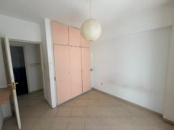 GİRNE MERKEZDE 3+1 SATILIK DAİRE 