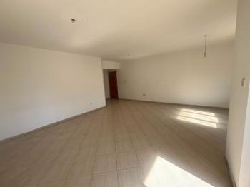 GİRNE MERKEZDE 3+1 SATILIK DAİRE 