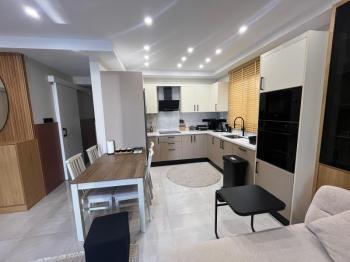 ORTAKÖYDE SATILIK TÜRK MALI  FUL EŞYALI LÜKS DAİRE  