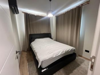 ORTAKÖYDE SATILIK TÜRK MALI  FUL EŞYALI LÜKS DAİRE  