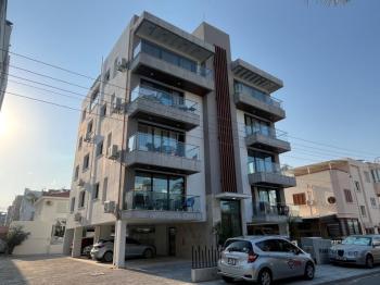 ORTAKÖYDE SATILIK TÜRK MALI  FUL EŞYALI LÜKS DAİRE  