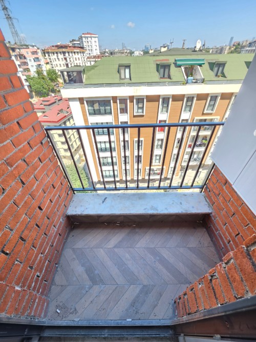 Haliç Üniversitesine Yakın 2+1 Kiralık Daire