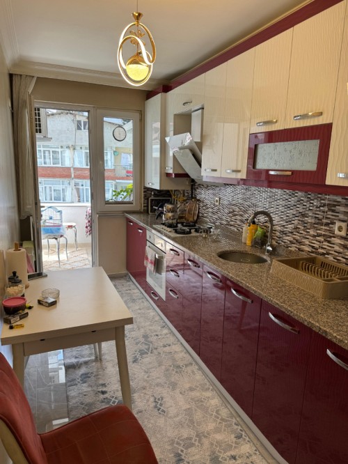 Çırçır'da Sezai Karakoç Caddesinde 110 m2 Asansörlü Satılık Daire