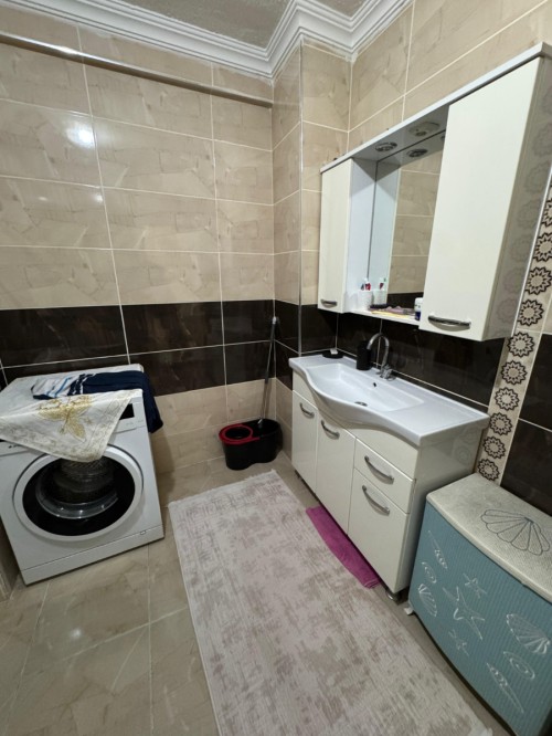Çırçır'da Sezai Karakoç Caddesinde 110 m2 Asansörlü Satılık Daire