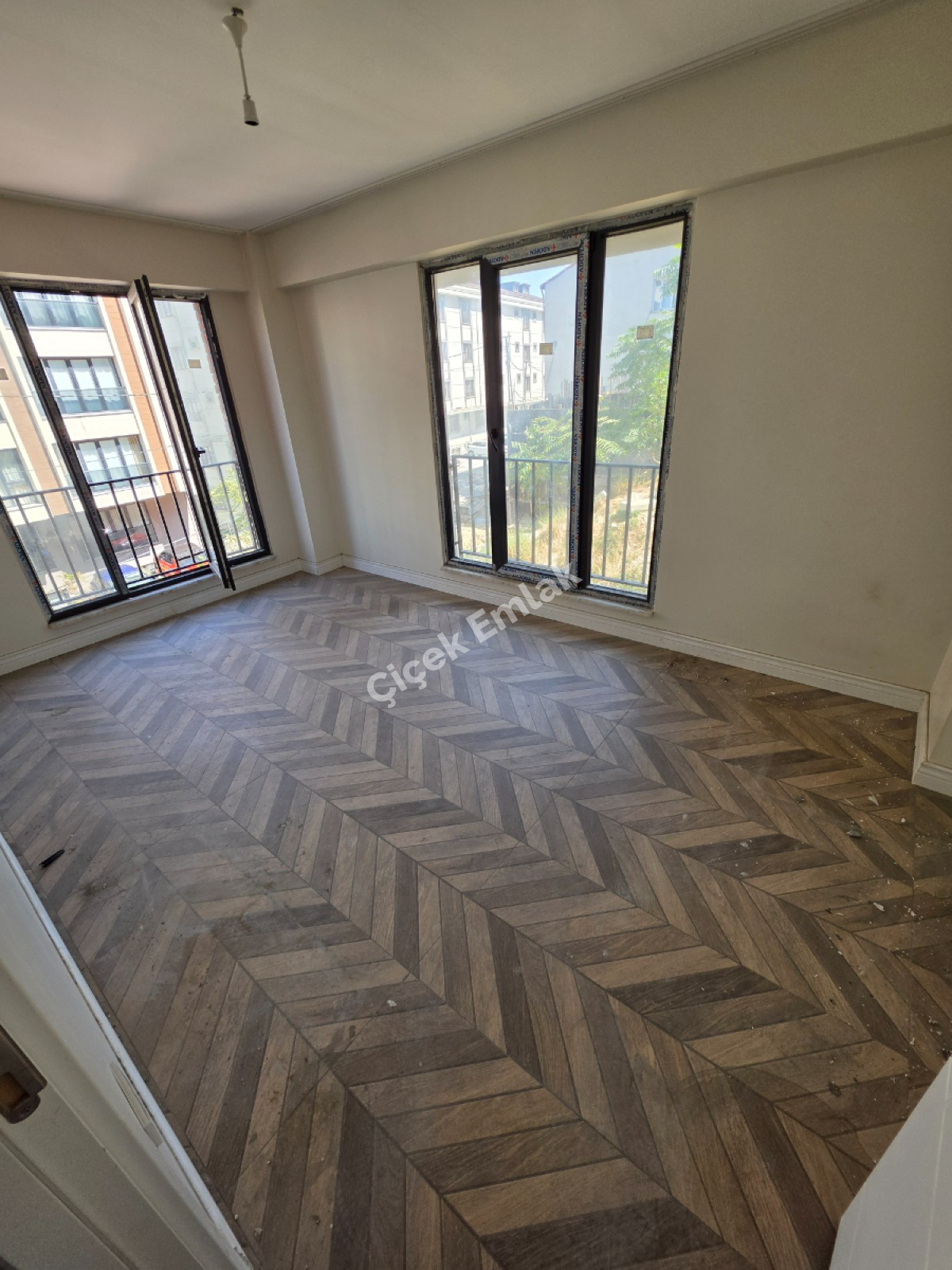 Alibeyköy Metro'ya 5 Dk 3+1 Sıfır Kiralık Daire