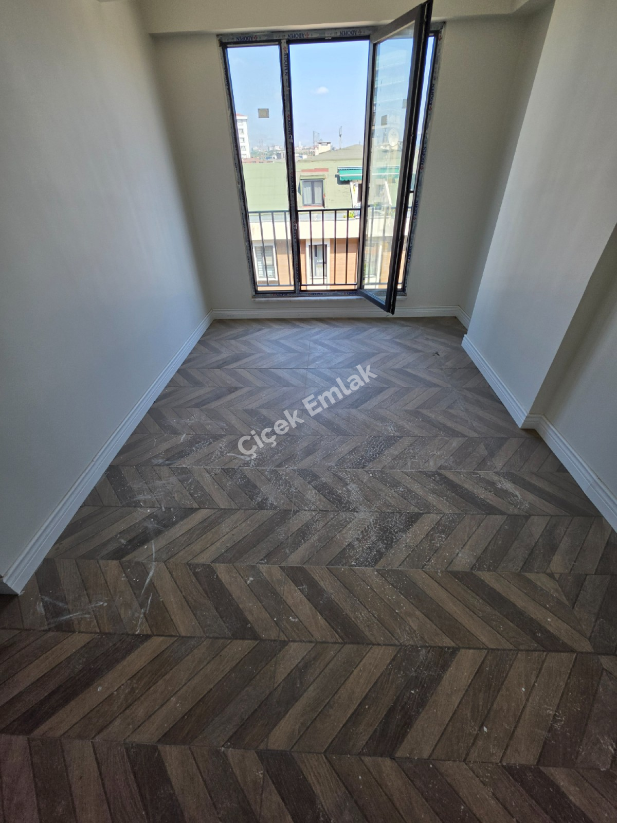 Haliç Üniversitesine Yakın 2+1 Kiralık Daire