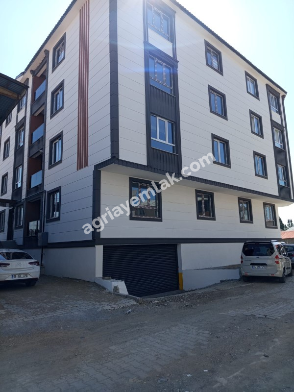 FIRAT MAHALLESİ’NDE HASTANE VE ÜNİVERSİTE YAKINI SIFIR LÜKS 2+1 KİRALIK DAİRE
