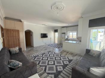 Lefkoşa Küçük Kaymaklı'da Macro Süpermarket Yanında Full Yeni Eşyalı Kiralık 3+1 Daire