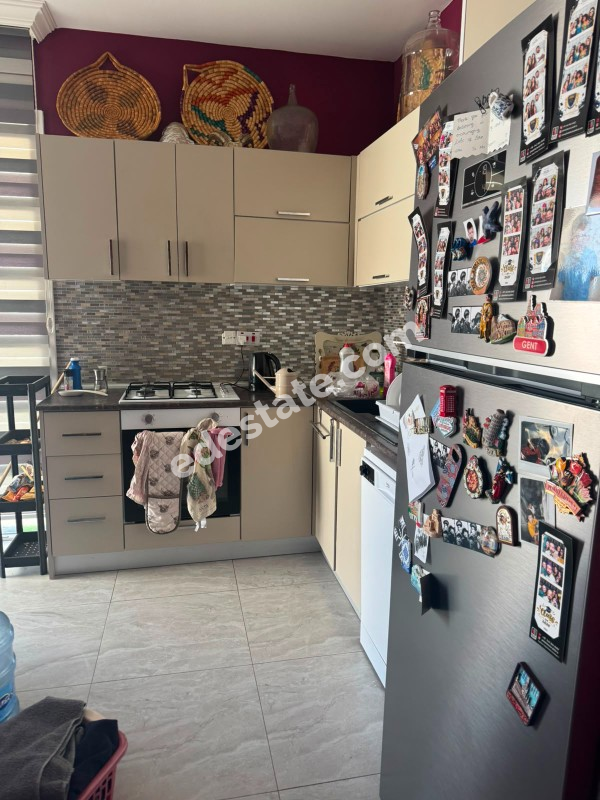 Lefkoşa Küçük Kaymaklı'da TÜRK MALI SATILIK 3+1  DAİRE