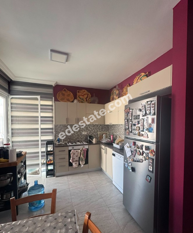 Lefkoşa Küçük Kaymaklı'da TÜRK MALI SATILIK 3+1  DAİRE