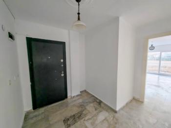 Didim Hisar Mahallesi Viva Mar Sitesi’nde Havuzlu Asansörlü Kiralık 2+1 Daire