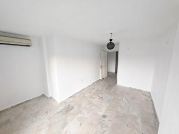 Didim Hisar Mahallesi Viva Mar Sitesi’nde Havuzlu Asansörlü Kiralık 2+1 Daire
