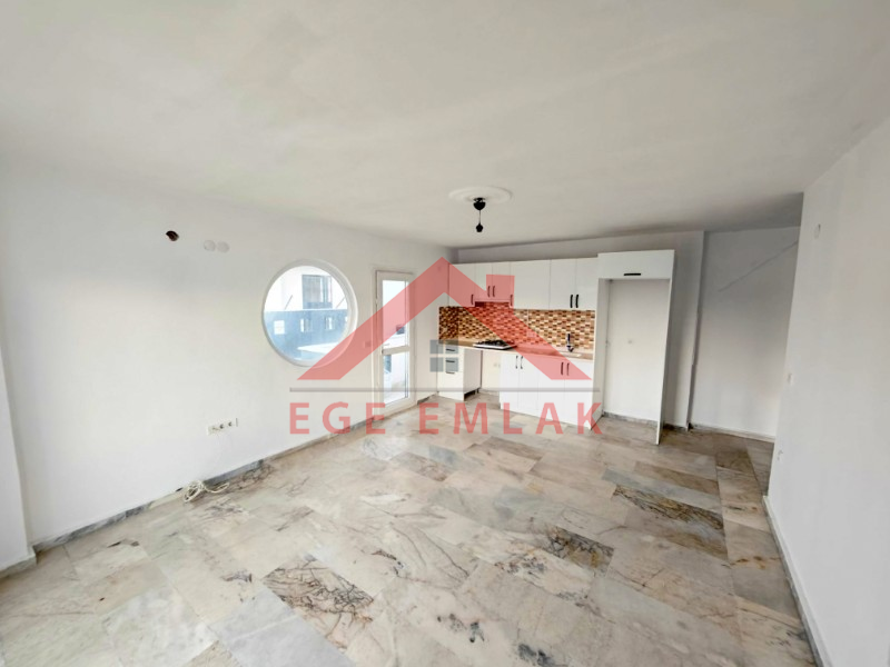 Didim Hisar Mahallesi Viva Mar Sitesi’nde Havuzlu Asansörlü Kiralık 2+1 Daire