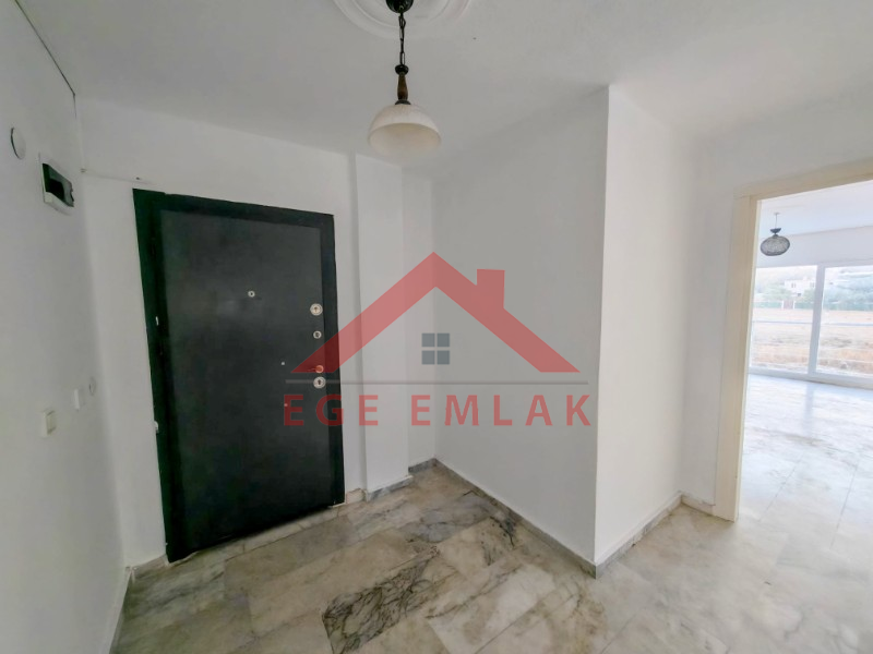 Didim Hisar Mahallesi Viva Mar Sitesi’nde Havuzlu Asansörlü Kiralık 2+1 Daire