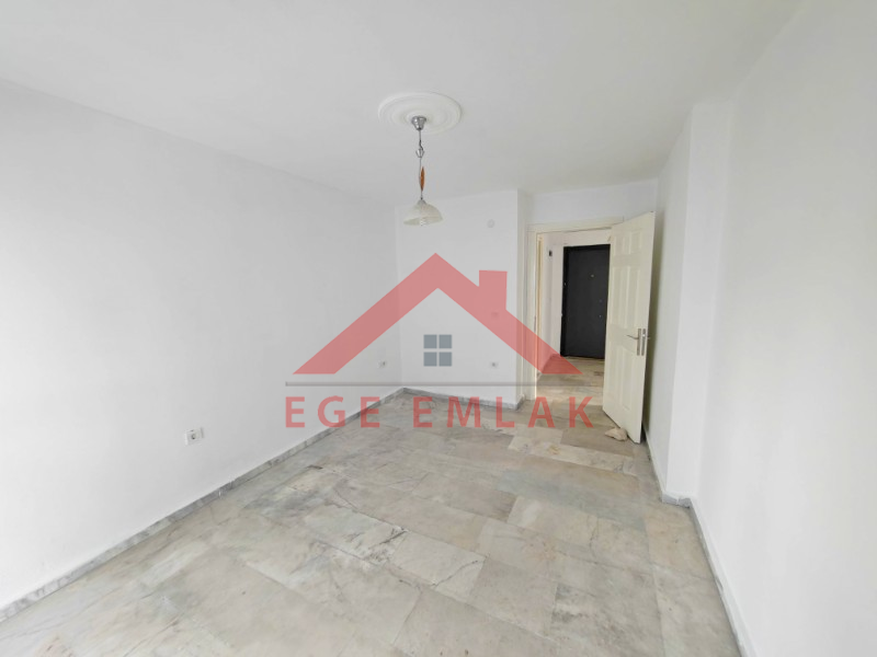 Didim Hisar Mahallesi Viva Mar Sitesi’nde Havuzlu Asansörlü Kiralık 2+1 Daire
