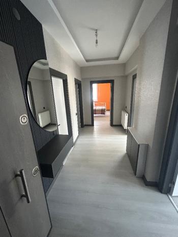 GÜVENAY -  ÇORUM BAHABEY CAD. MİGROS KARŞISI FULL YAPILI 3+1 SATILIK DAİRE