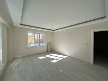 Afyon Üçok Emlaktan Ali İhsan Paşa Mah Satılık Sıfır 3+1 Lüx Geniş Daire