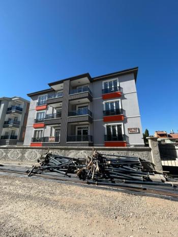 Afyon Üçok Emlaktan Ali İhsan Paşa Mah Satılık Sıfır 3+1 Lüx Geniş Daire