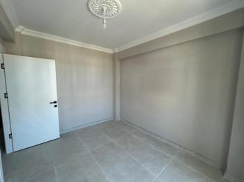 Afyon Üçok Emlaktan Mareşal F Çakmak Mah Kiralık Sıfır Lüx 2+1 3 Kat Daire