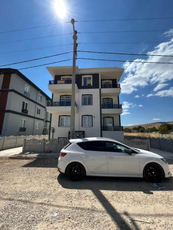 Afyon Üçok Emlaktan Mareşal F Çakmak Mah Kiralık Sıfır Lüx 2+1 3 Kat Daire