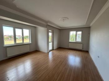 Afyon Üçok Emlaktan Fatih Mah Satılık 3+1 Geniş Temiz Bakımlı Daire