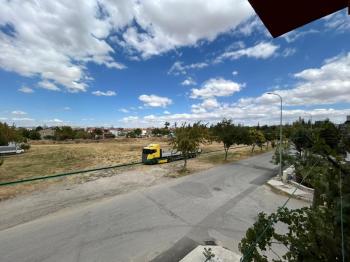 Afyon Üçok Emlaktan Fatih Mah Satılık 3+1 Geniş Temiz Bakımlı Daire