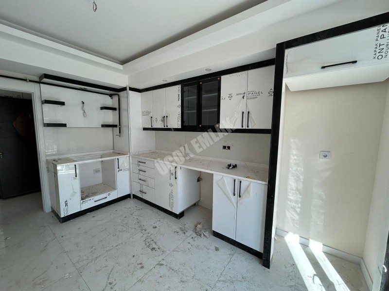 Afyon Üçok Emlaktan Ali İhsan Paşa Mah Satılık Sıfır 3+1 Lüx Geniş Daire
