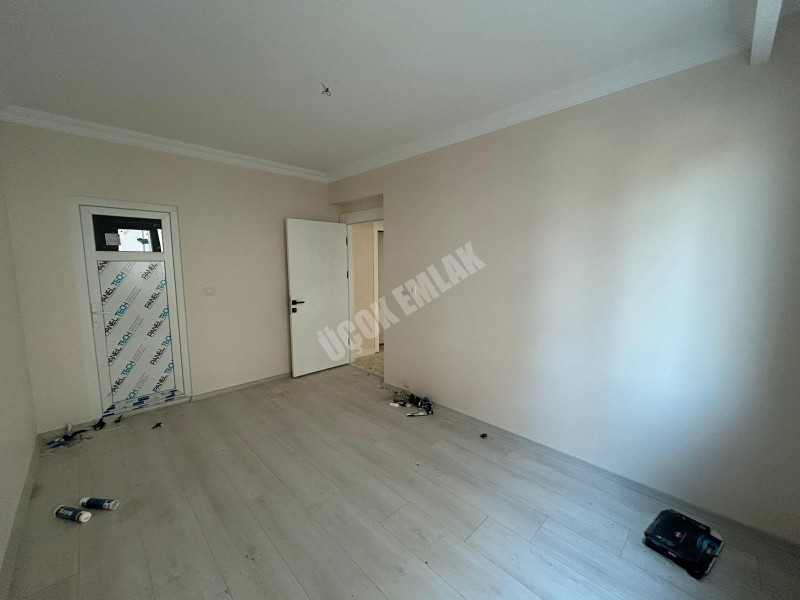 Afyon Üçok Emlaktan Ali İhsan Paşa Mah Satılık Sıfır 3+1 Lüx Geniş Daire