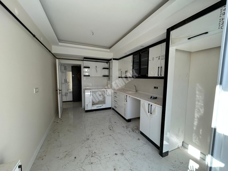 Afyon Üçok Emlaktan Ali İhsan Paşa Mah Satılık Sıfır 3+1 Lüx Geniş Daire