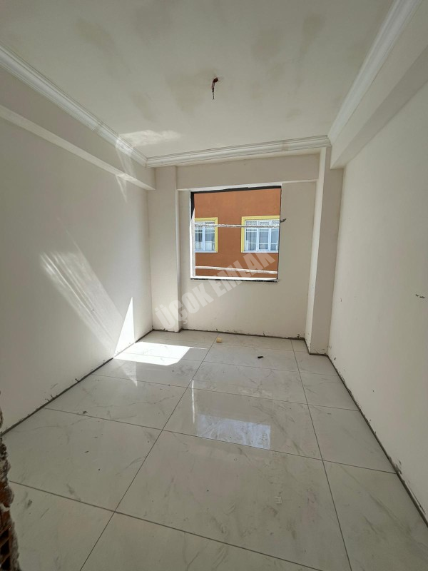 Afyon Üçok Emlak ' tan Sahipata Mah Satılık Sıfır 2+1 Lüx Ebebeyn Banyolu Daire