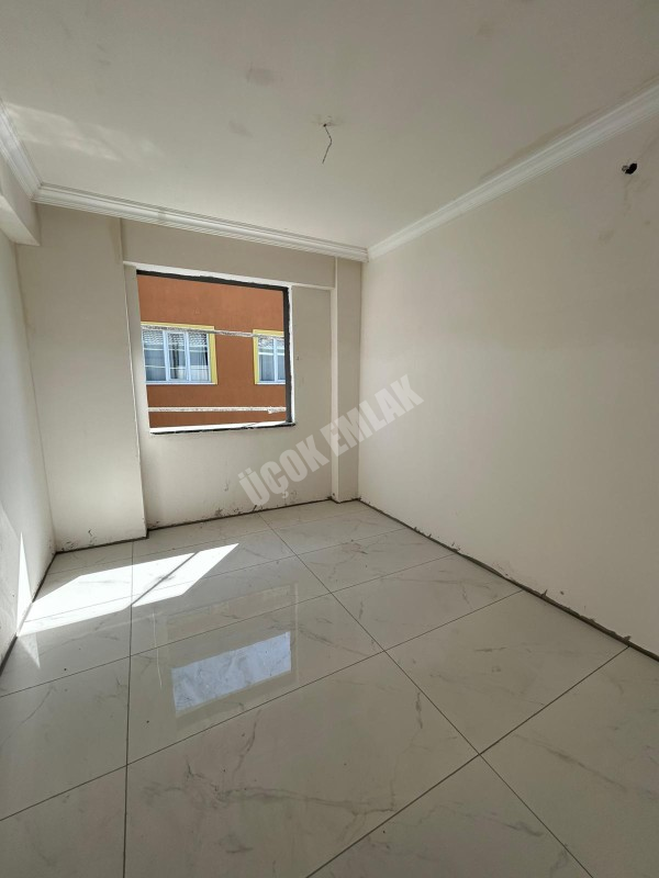 Afyon Üçok Emlak ' tan Sahipata Mah Satılık Sıfır 2+1 Lüx Ebebeyn Banyolu Daire