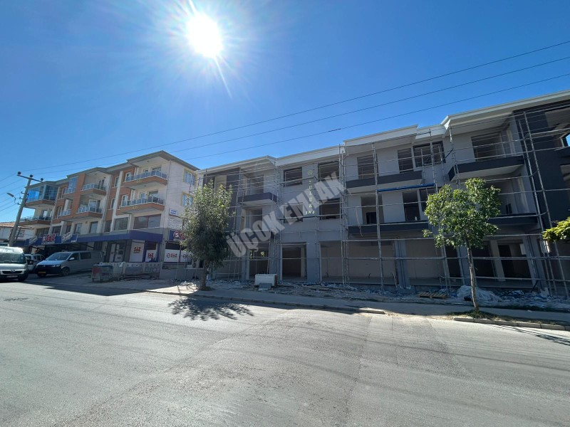 Afyon Üçok Emlak ' tan Sahipata Mah Satılık Sıfır 2+1 Lüx Ebebeyn Banyolu Daire