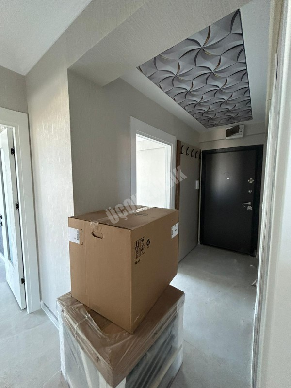Afyon Üçok Emlaktan Mareşal F Çakmak Mah Kiralık Sıfır Lüx 2+1 3 Kat Daire