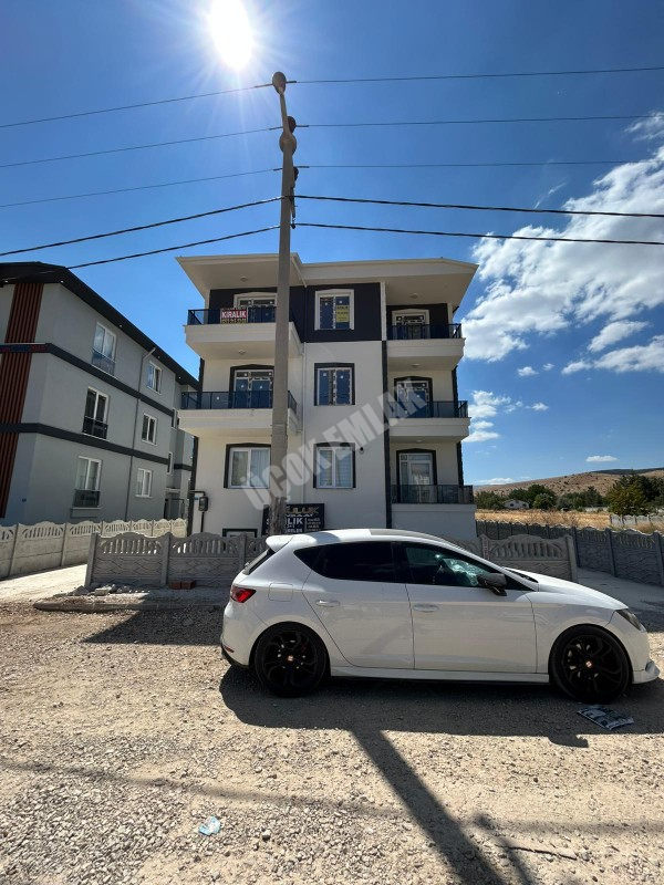 Afyon Üçok Emlaktan Mareşal F Çakmak Mah Kiralık Sıfır Lüx 2+1 3 Kat Daire