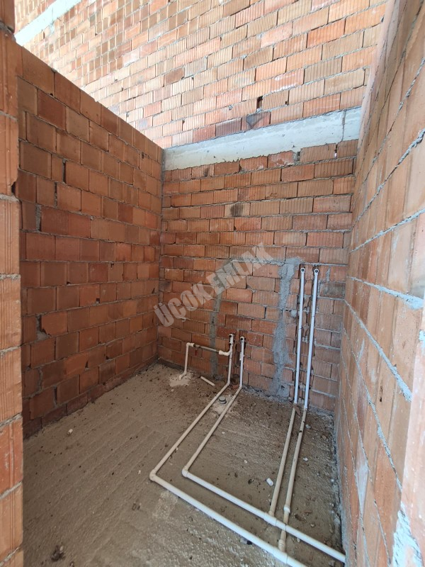 Afyon Üçok Emlaktan Susuz Sakarya Bölgesi Ankara Yolu Üzeri 4.375m² Satılık İşyeri