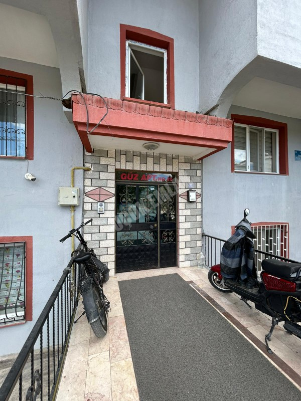Afyon Üçok Emlaktan Fatih Mah Satılık 3+1 Geniş Temiz Bakımlı Daire
