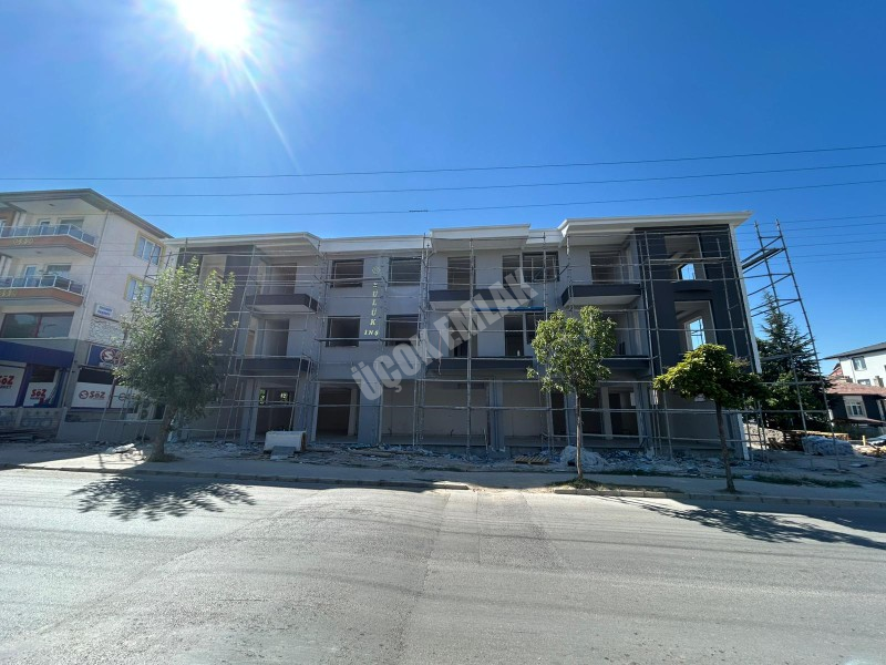 Afyon Üçok Emlak ' tan Sahipata Mah Satılık Sıfır 3+1 Lüx Ebebeyn Banyolu Daire