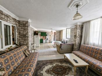 Didim Çamlık’ta Bahçe ve Veranda Kullanımlı 2+1 Satılık Depo Nitelikli Taşınmaz