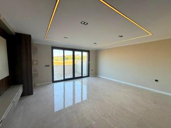  Didim Merkezde Satılık 3+1 Sıfır Villa