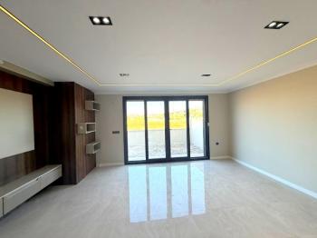  Didim Merkezde Satılık 3+1 Sıfır Villa