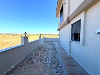  Didim Merkezde Satılık 3+1 Sıfır Villa