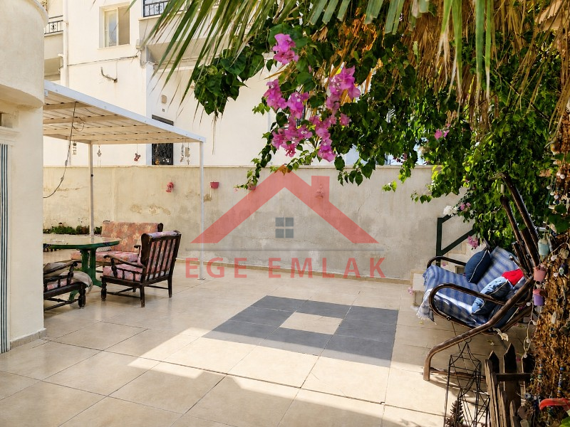 Didim Çamlık’ta Bahçe ve Veranda Kullanımlı 2+1 Satılık Depo Nitelikli Taşınmaz