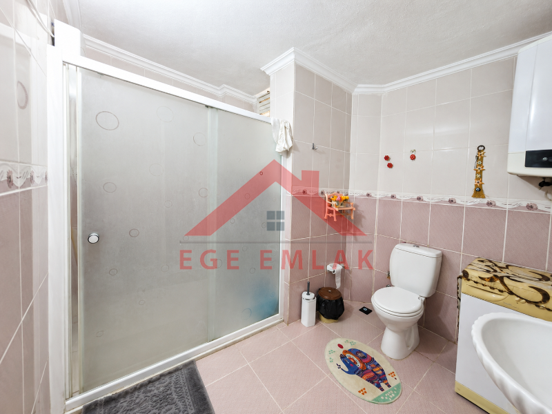 Didim Çamlık’ta Bahçe ve Veranda Kullanımlı 2+1 Satılık Depo Nitelikli Taşınmaz