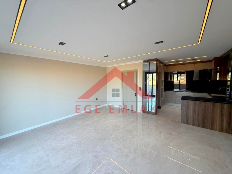  Didim Merkezde Satılık 3+1 Sıfır Villa