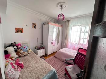 GÜVENAY - ÇORUM ULUKAVAK EŞREF HOCA CADDESİ ÜZERİ 3+1 SATILIK DAİRE